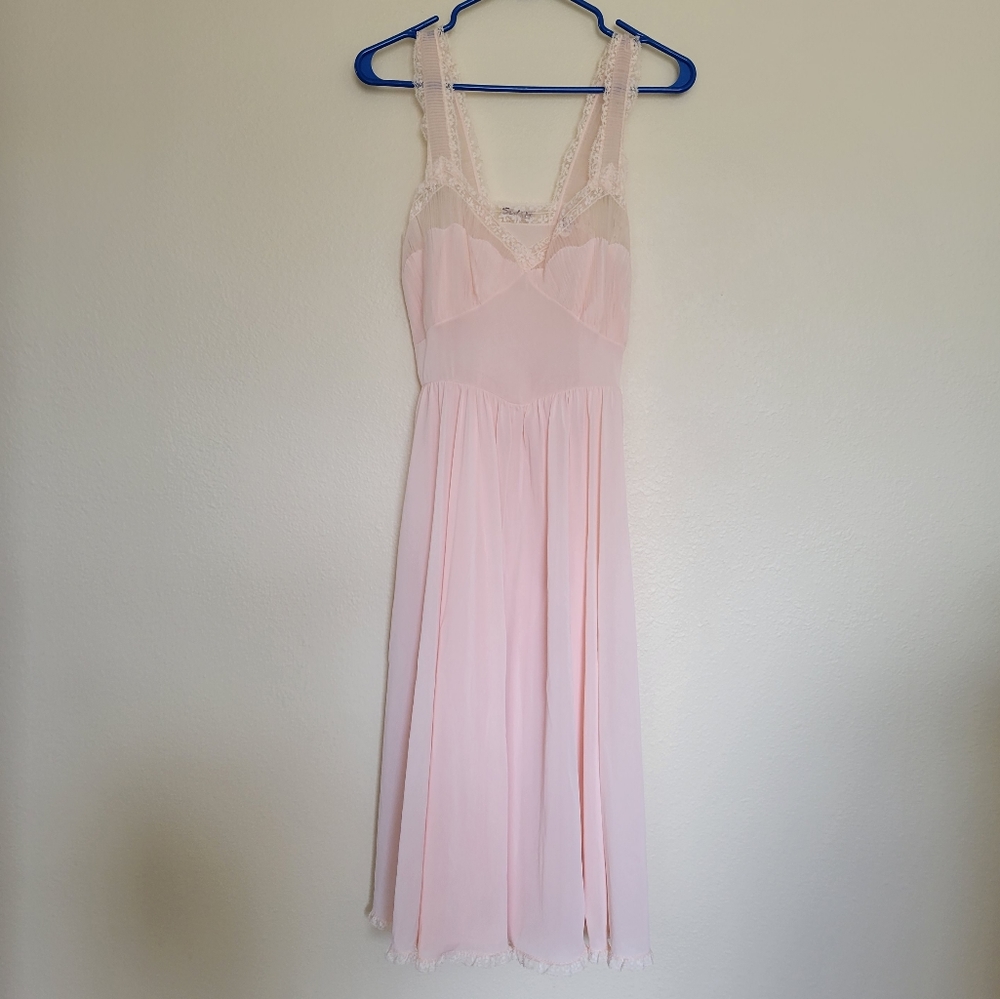 Vintage sleepwear lingerie slip dress pink blush peach